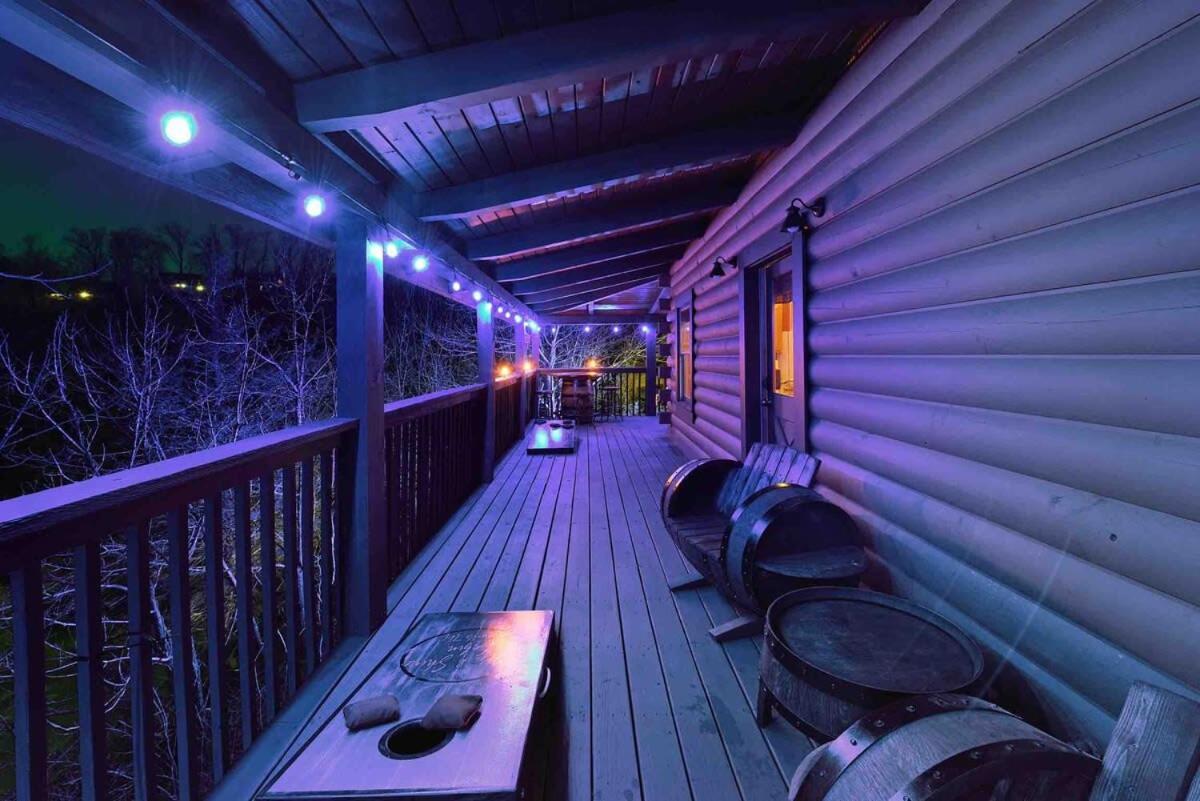 Ryes And Shine Bootlegger'S Cabin! Hot Tub* Pool* Arcade* Billiards *Ev * Pet Friendly セバービル エクステリア 写真